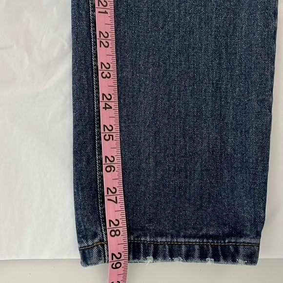 Z1975 (Zara) distressed jeans size 4 (31 waist) - Picture 5 of 6